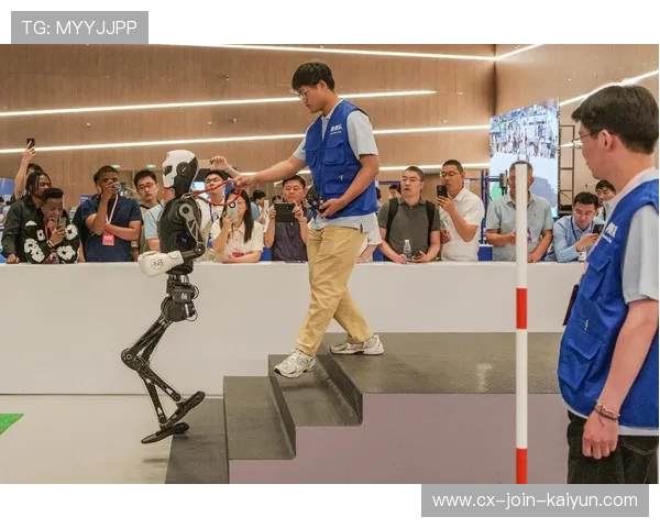 百米飞人与4.78米每秒人形机器人赛速解析:运动与技术融合的未来挑战 百米飞人与4.78米每秒人形机器人赛速解析:运动与技术融合的未来挑战