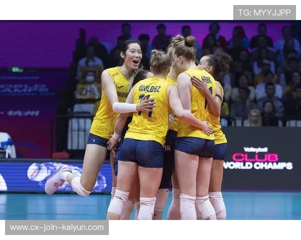 朱婷带队女排三连胜!铿锵玫瑰场上场下尽显领袖范儿 朱婷带队女排三连胜!铿锵玫瑰场上场下尽显领袖范儿