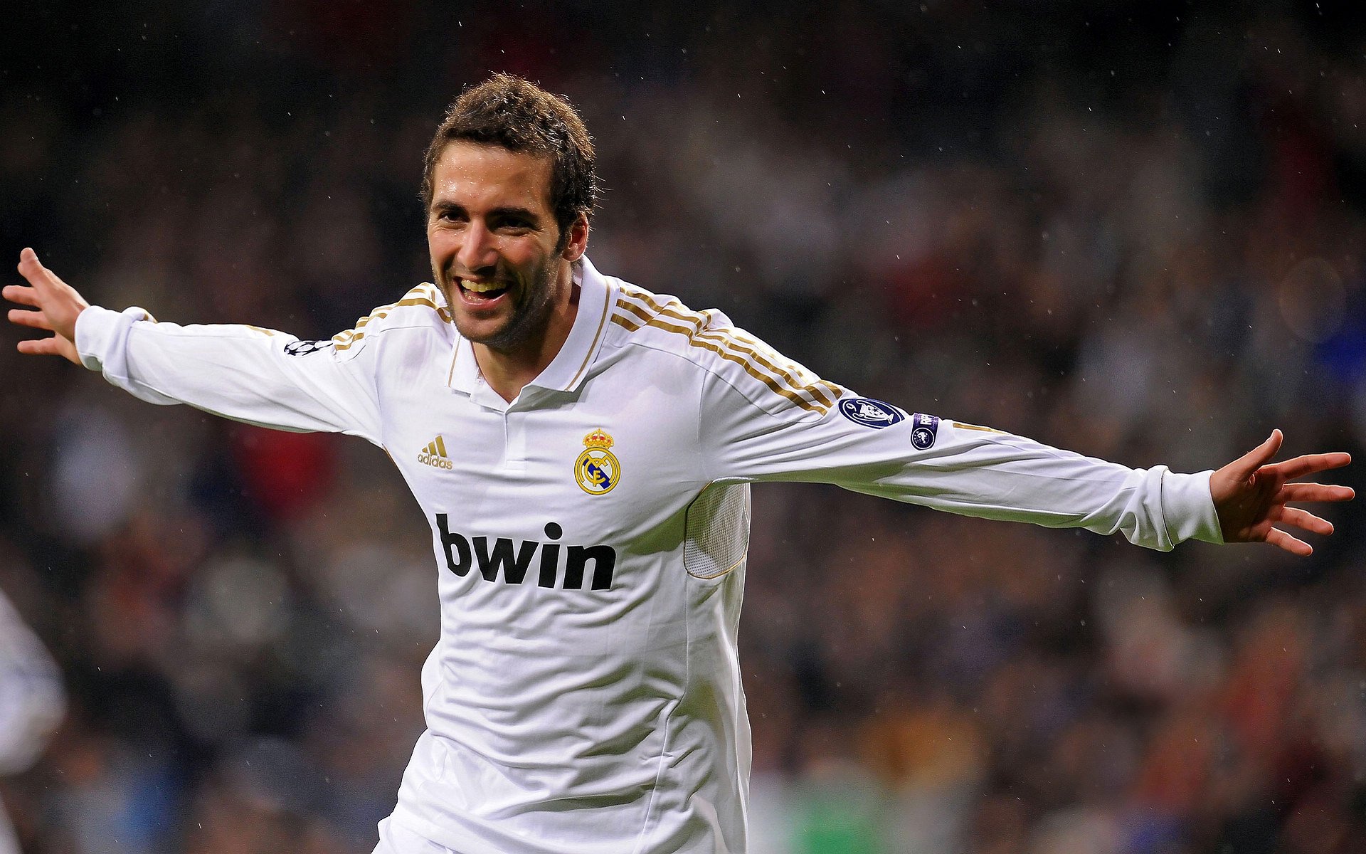 体育赛事最新战报